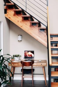 Aprovecha el espacio en vertical en tu apartamento