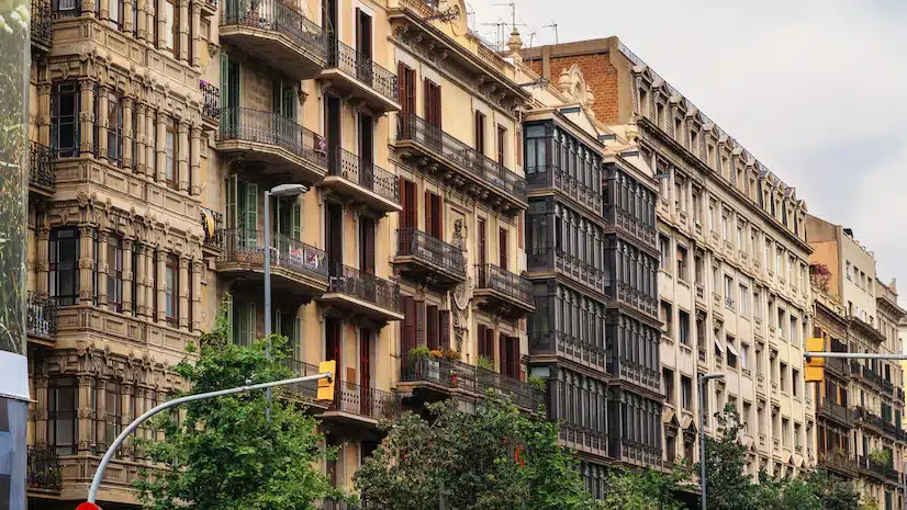 fachadas en barcelona